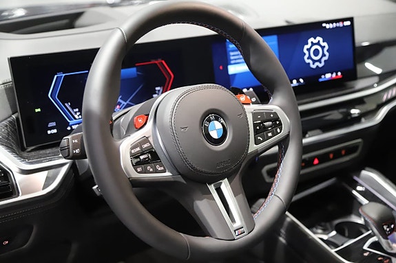 BMW X5 M 11 of 25