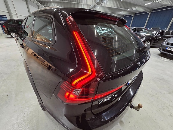 Volvo V90 Cross Country 16 of 24