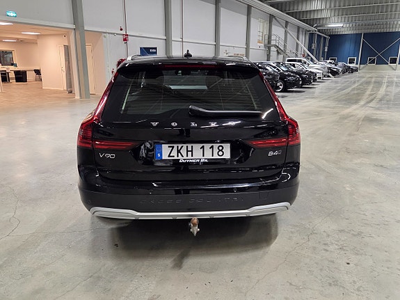 Volvo V90 Cross Country 5 of 5