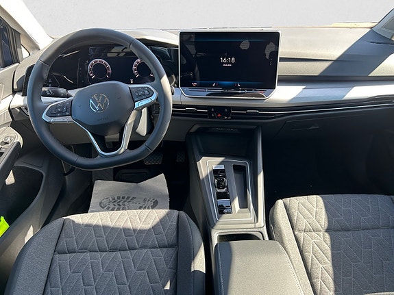 Volkswagen Golf I 7 of 7