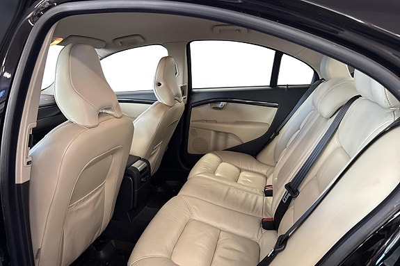 Volvo S80 10 of 17