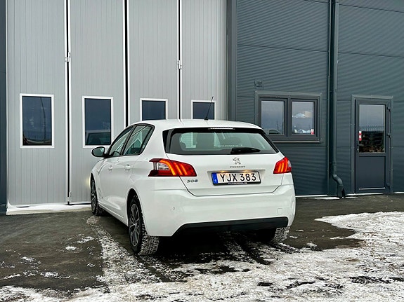 Peugeot 308 6 of 13