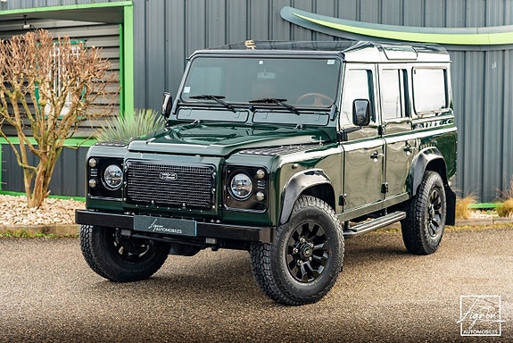 Land Rover Defender 110