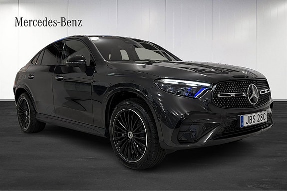 Mercedes-Benz GLC300 e 2 of 5