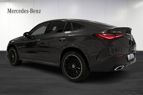 Mercedes-Benz GLC300 e 3 of 5