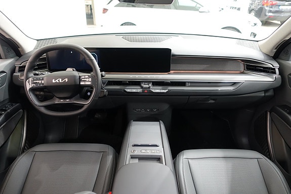 Kia EV9 5 of 18