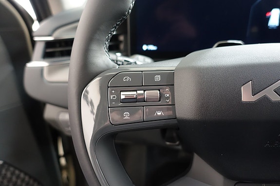Kia EV9 14 of 18