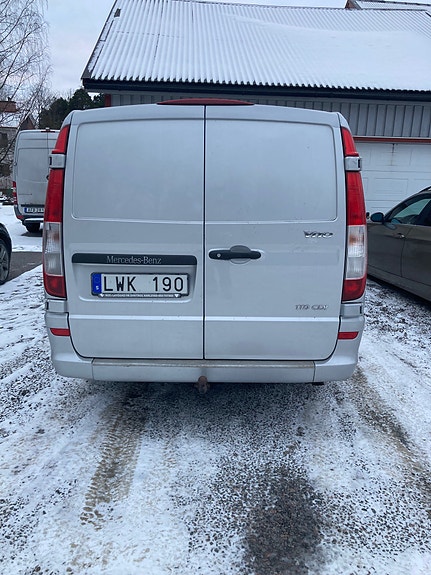 Mercedes-Benz Vito 110 3 of 5