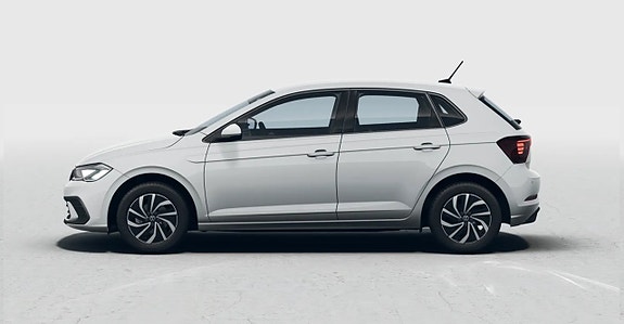 Volkswagen Polo 2 of 4