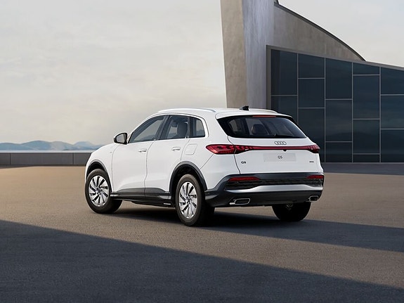 Audi Q5 3 of 5