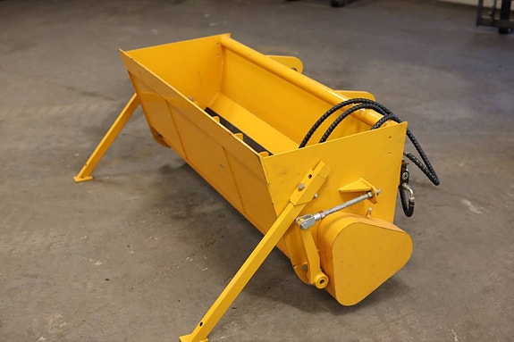 Sandspridare frontmonterad  Erbjudande 19 950:-Ex moms