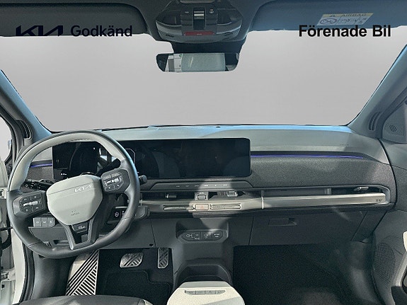 Kia EV3 2 of 5