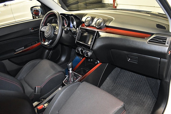Suzuki Swift 10 of 17