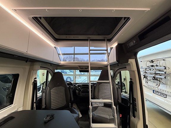 Adria Twin Sports 640 SLB *Långbädd*Taktält* 13 of 18