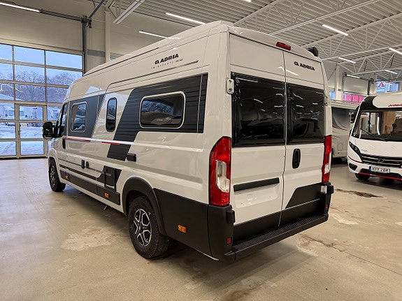 Adria Twin Sports 640 SLB *Långbädd*Taktält* 3 of 18