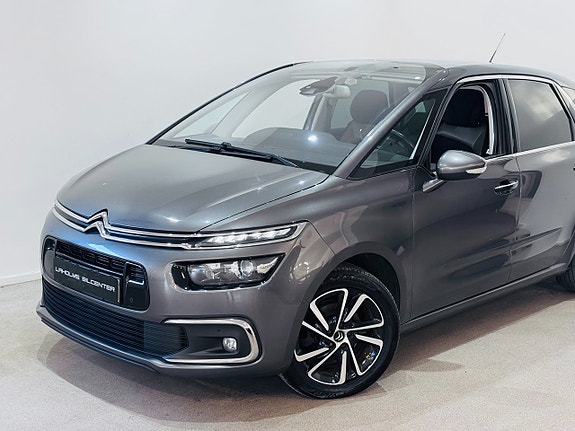Citroen C4 Picasso 2 of 5