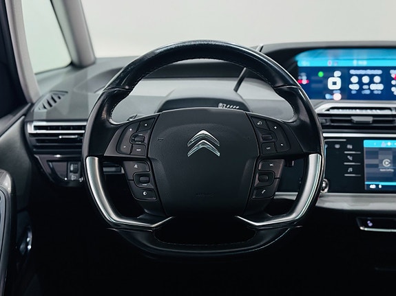 Citroen C4 Picasso 17 of 20