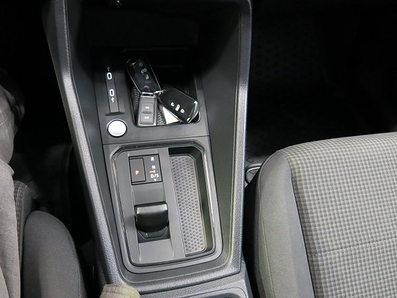 Volkswagen Caddy 17 of 24
