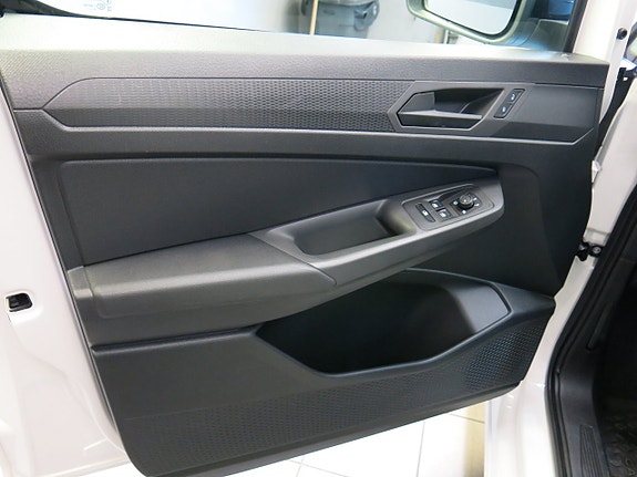 Volkswagen Caddy 11 of 24