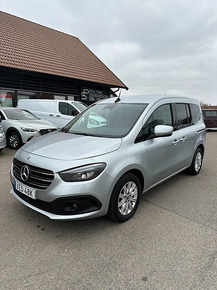 Mercedes-Benz T180 d