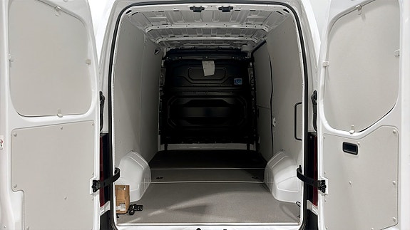 Nissan Interstar 10 of 20