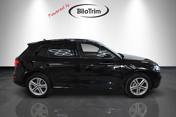Audi Q5 12 of 17