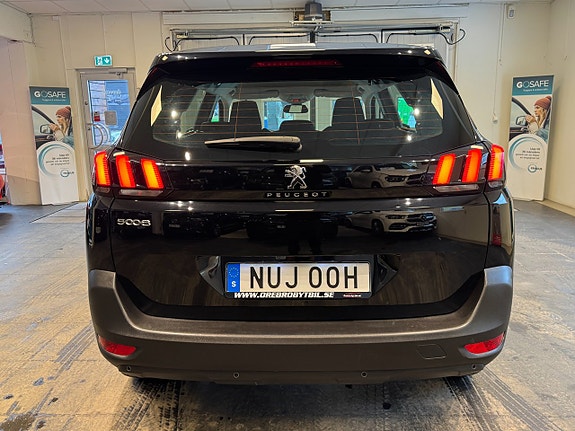 Peugeot 5008 23 of 24