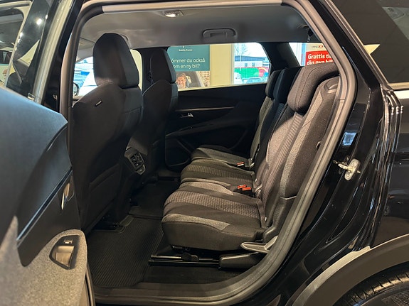 Peugeot 5008 19 of 24