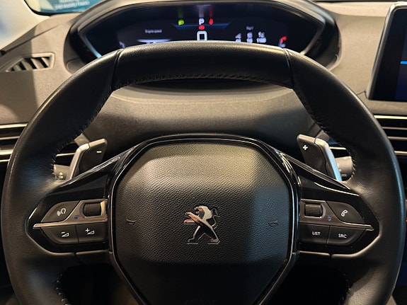 Peugeot 5008 12 of 24