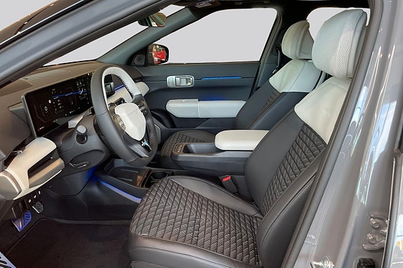 Kia EV4 9 of 25
