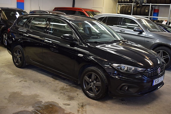 Fiat Tipo 2 of 19