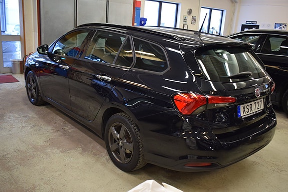 Fiat Tipo 4 of 19