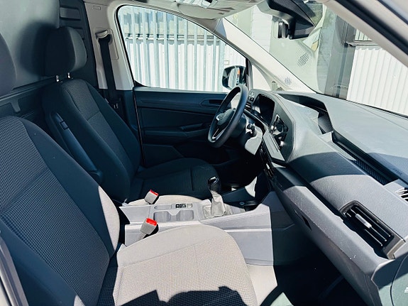 Volkswagen Caddy 5 of 5
