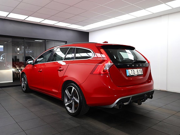 Volvo V60 11 of 27