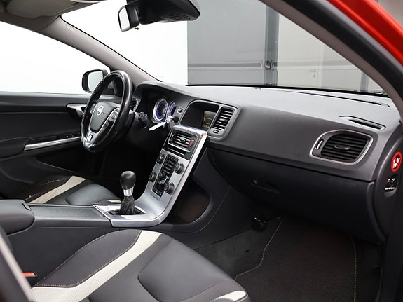 Volvo V60 20 of 27