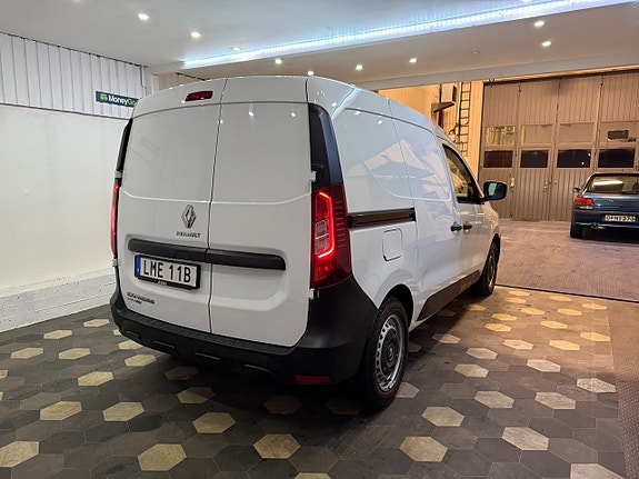 Renault Express 3 of 18