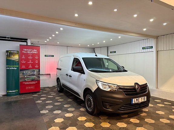Renault Express 2 of 18