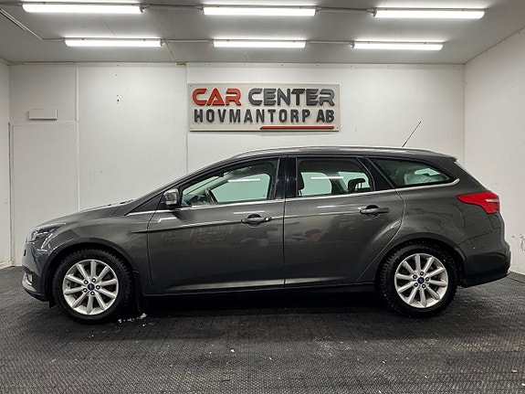 Ford Focus 2 of 5