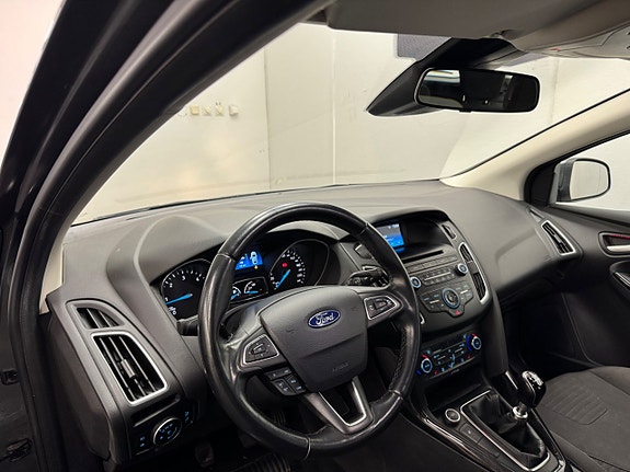 Ford Focus 4 of 5
