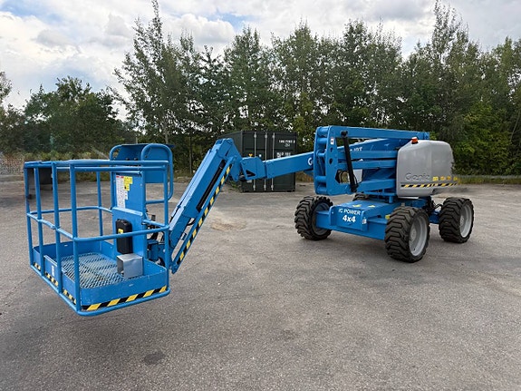 GENIE Z-51/30 Vikbomslift – 17,6 m – 4WD – Nybesiktigad 4 of 9