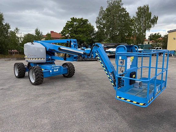 GENIE Z-51/30 Vikbomslift – 17,6 m – 4WD – Nybesiktigad 2 of 9