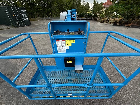 GENIE Z-51/30 Vikbomslift – 17,6 m – 4WD – Nybesiktigad 3 of 9