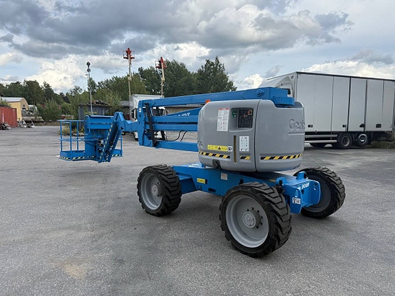 GENIE Z-51/30 Vikbomslift – 17,6 m – 4WD – Nybesiktigad 5 of 9