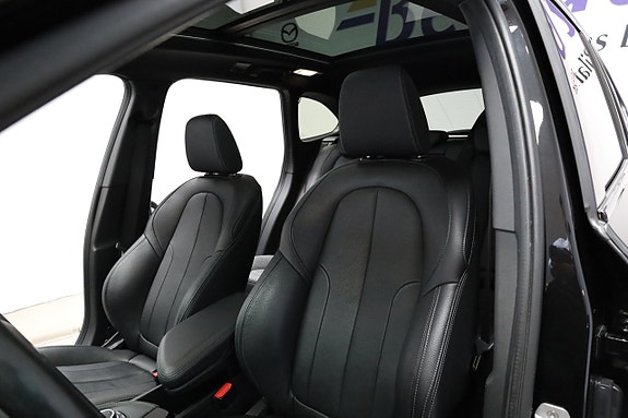 BMW X1 2 of 5