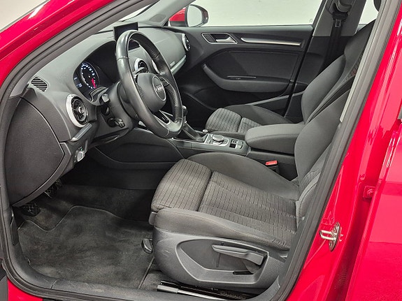 Audi A3 3 of 9