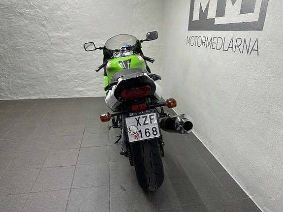 Kawasaki ZX-7R - 2700 mil Classic Superbike 17 of 18