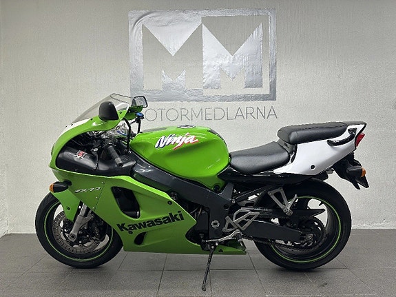 Kawasaki ZX-7R - 2700 mil Classic Superbike 11 of 18