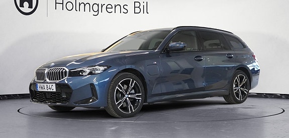 BMW 330e 2025