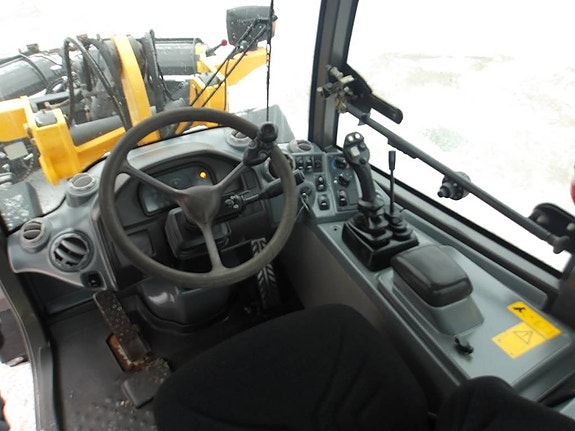 Volvo L 25 F 5 of 5