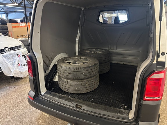 Volkswagen Transporter 7 of 7